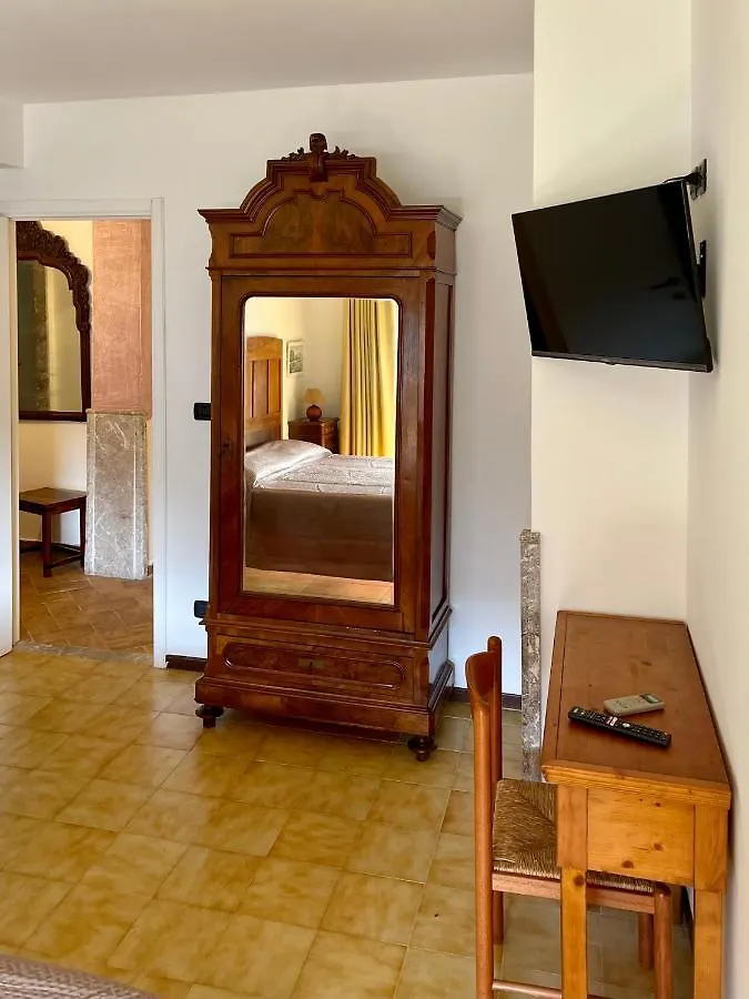 Camera Von Gloeden Hotel Taormina 0*,